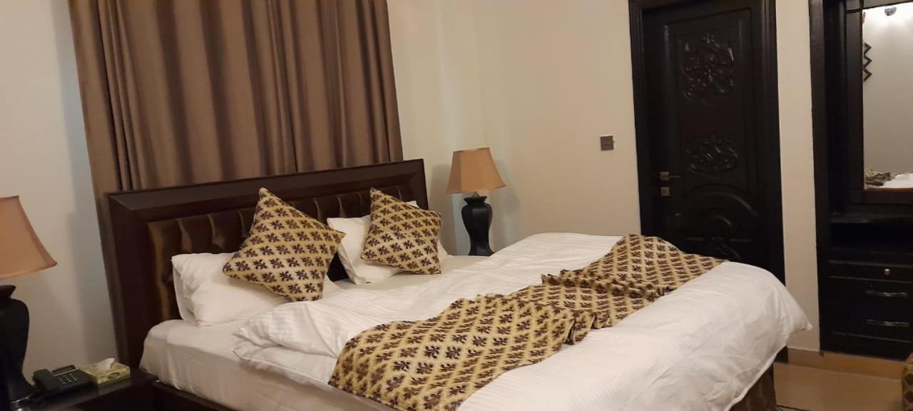 Cloud Way Hotel Наран Экстерьер фото